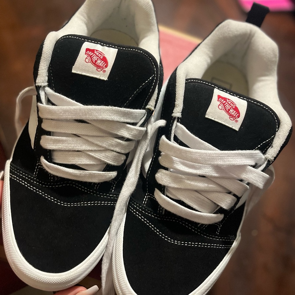 Vans Knu Skool